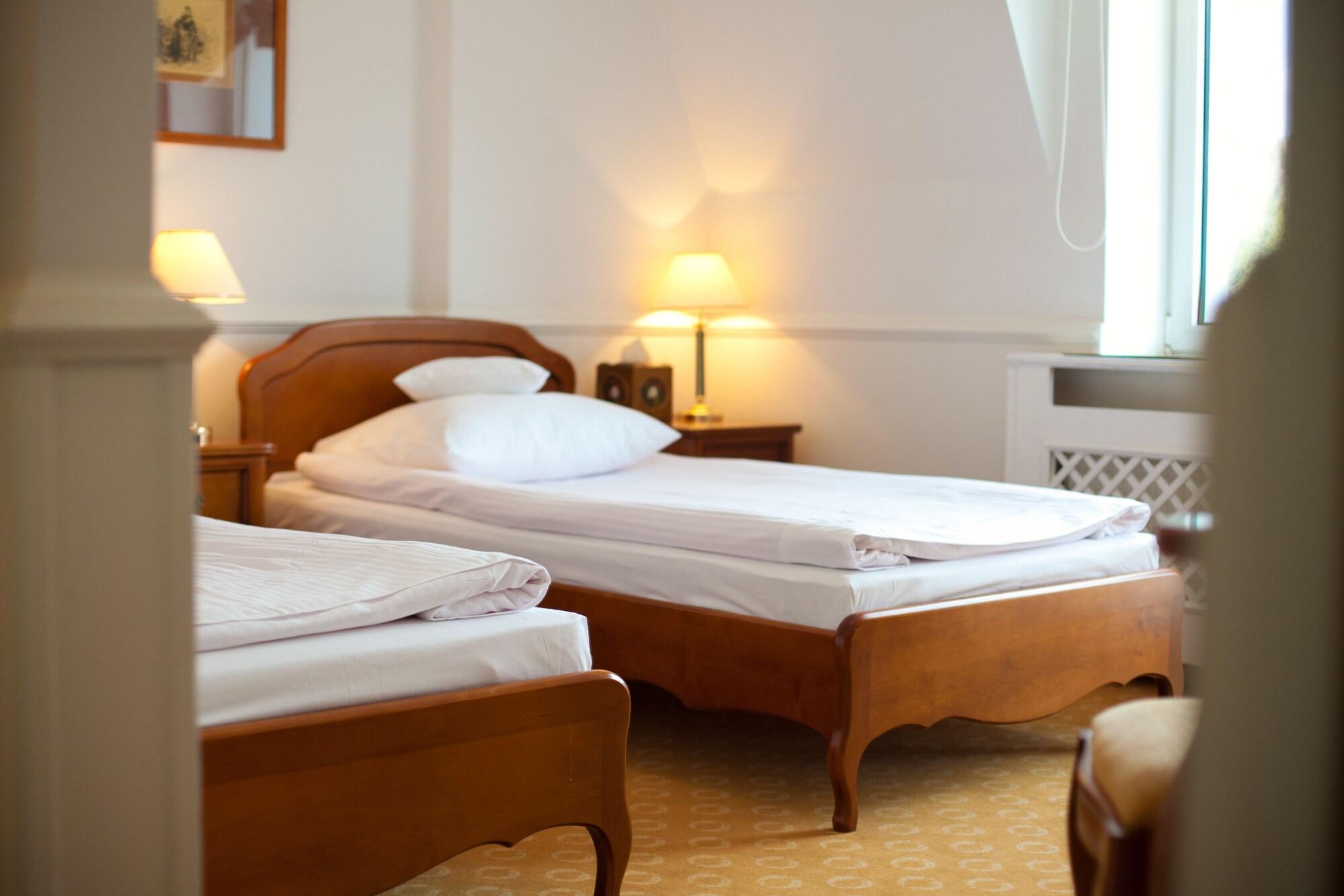 Hotel Szrenicowy Dwor シクラルスカ・ポレンバ エクステリア 写真