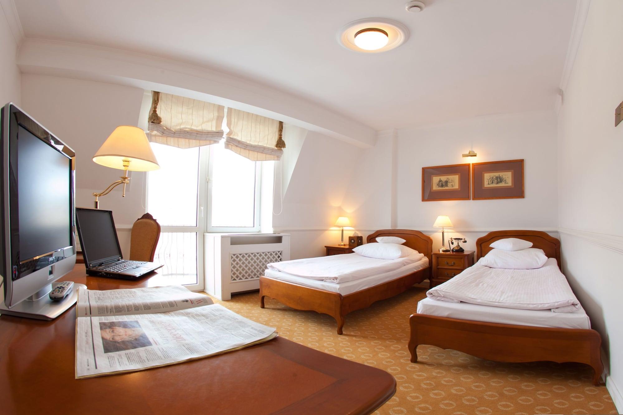 Hotel Szrenicowy Dwor シクラルスカ・ポレンバ エクステリア 写真